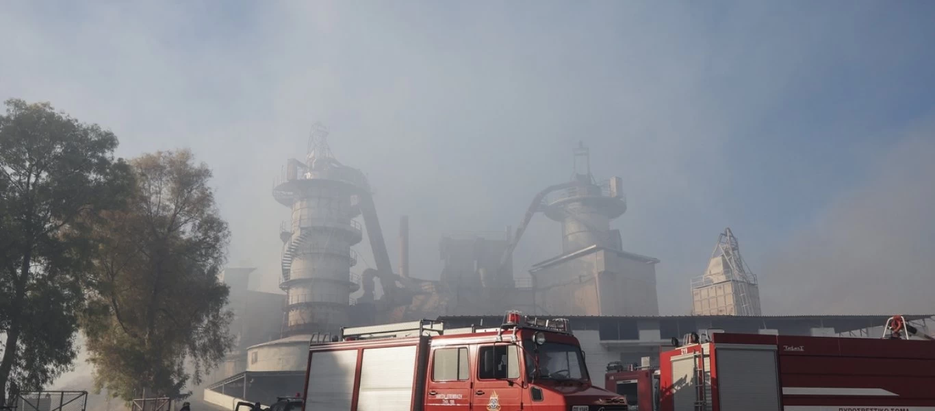 Πυρκαγιά στη Φυλή – Συναγερμός στην Πυροσβεστική